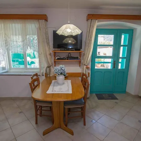 In 33624 Appartement Veli Lošinj